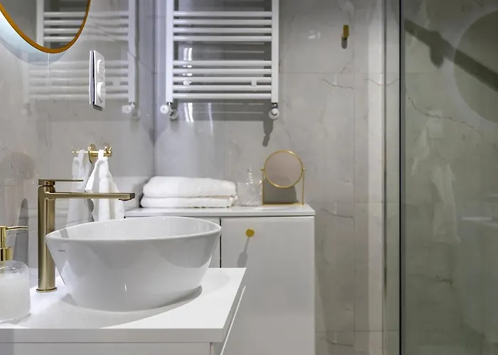 Fabryczna 19 By Farkas アパート ポズナン