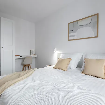 Fabryczna 19 By Farkas