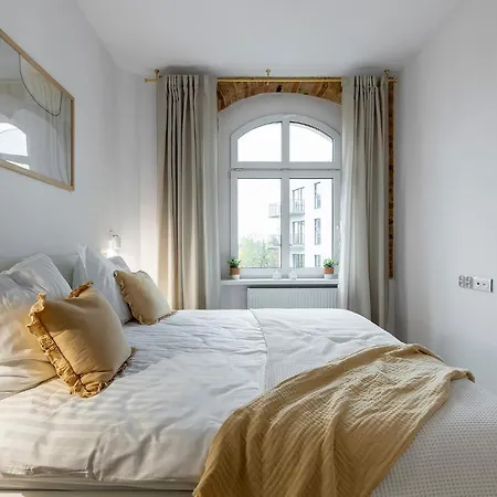 Fabryczna 19 By Farkas Апартаменты