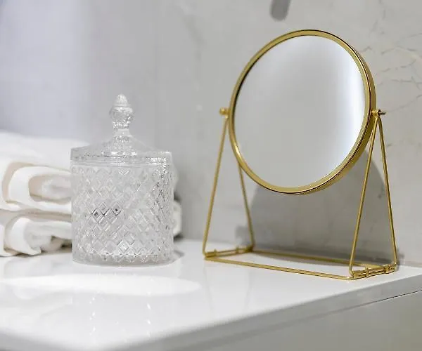 Апартаменты Fabryczna 19 By Farkas *