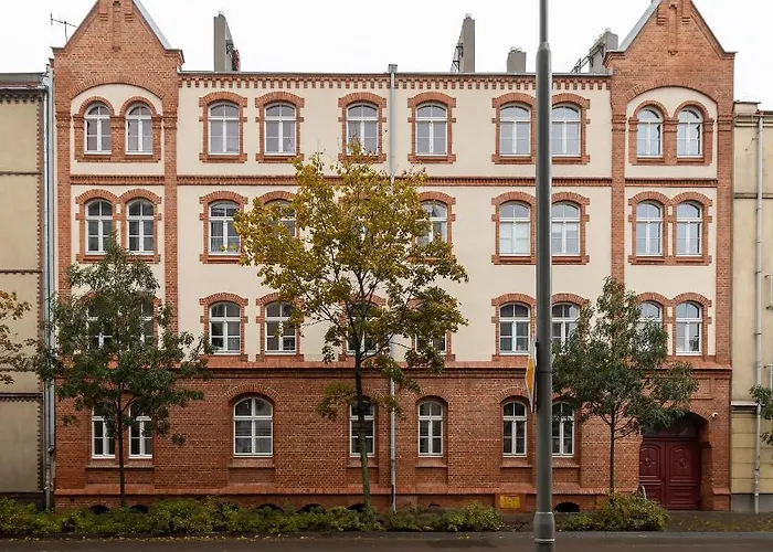 Fabryczna 19 By Farkas Poznań